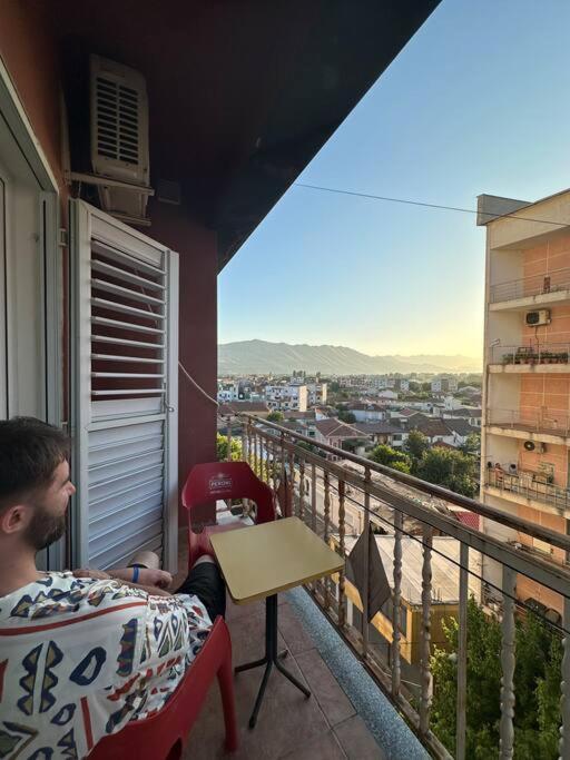 Апартаменты Sleepin Shkoder II Экстерьер фото